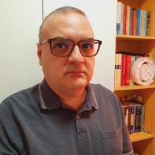 Profile picture for user Antônio de Pádua Santos